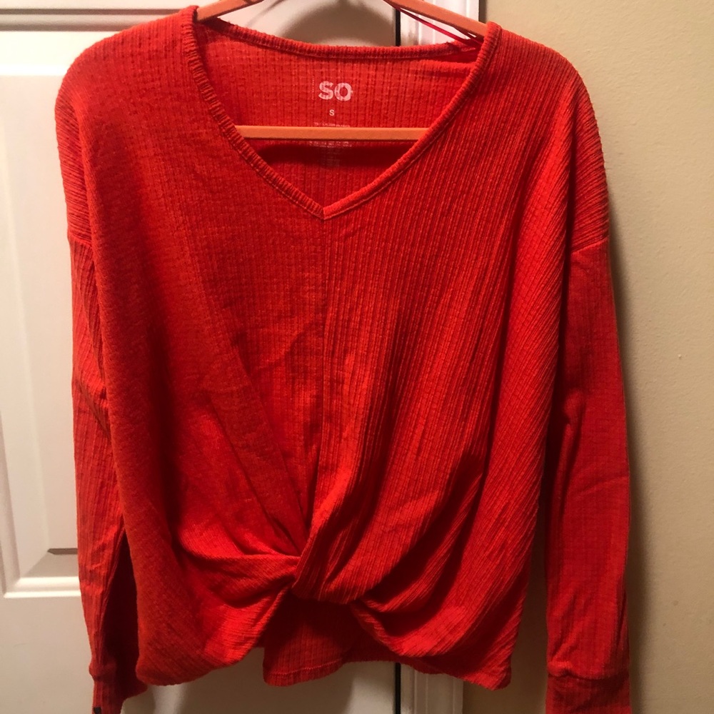 SO brand women’s size small long sleeve shirt